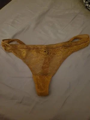 String porté pendant le sexe