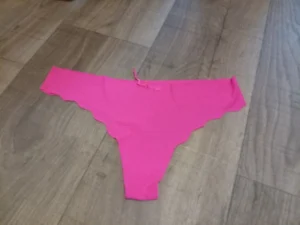 String Nylon Rose