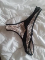 String dentelle porté 48h