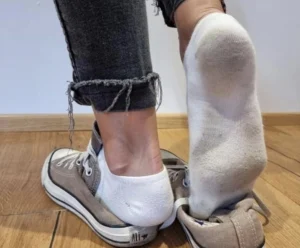 Chaussette portée 7 jours dans mes converse