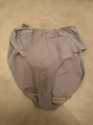 Vielle culotte sale
