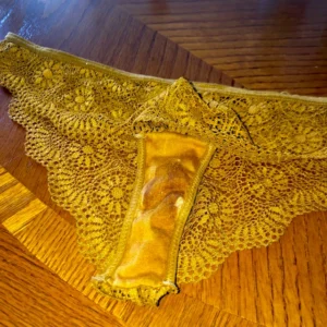 Tanga Mouillé