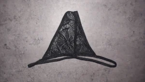 String en dentelle portée une journée
