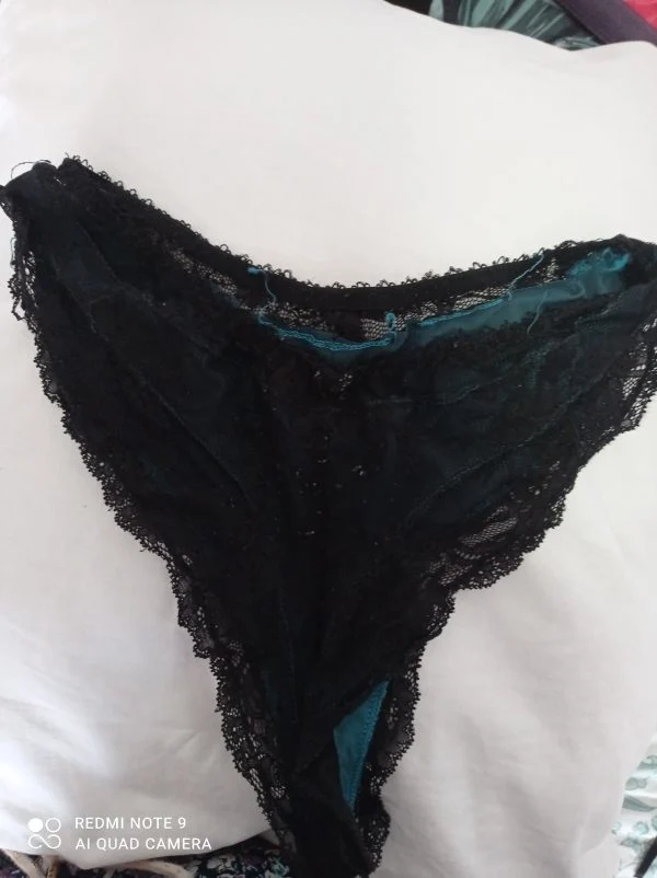 Tanga vert émeraude et dentelle noire – Image 2