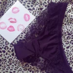 Culote en dentelle + carte coquine personnalisable