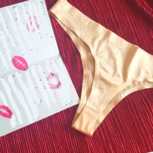 String satiné + carte coquine personnalisable