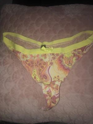 Tanga acidulé