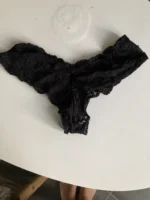 Tanga dentelle