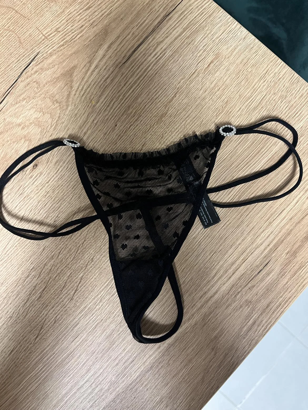 String dentelle & froufrous