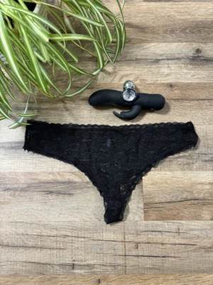 Tanga sale dentelle