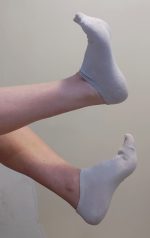 Chaussettes trouées portées 4 ans