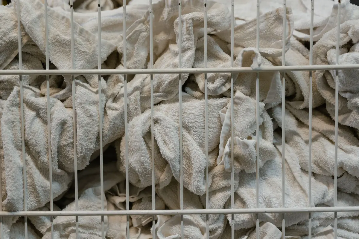 Linge blanc en vrac, en illustration de « où vendre ses culottes sales »
