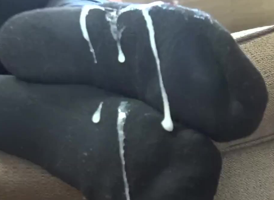 Service de re-port de chaussettes 😏🧦🔥 – Image 2