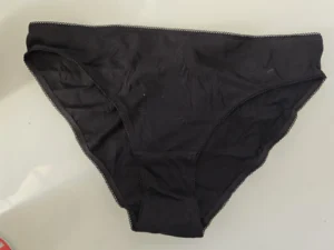 Culotte noir simple