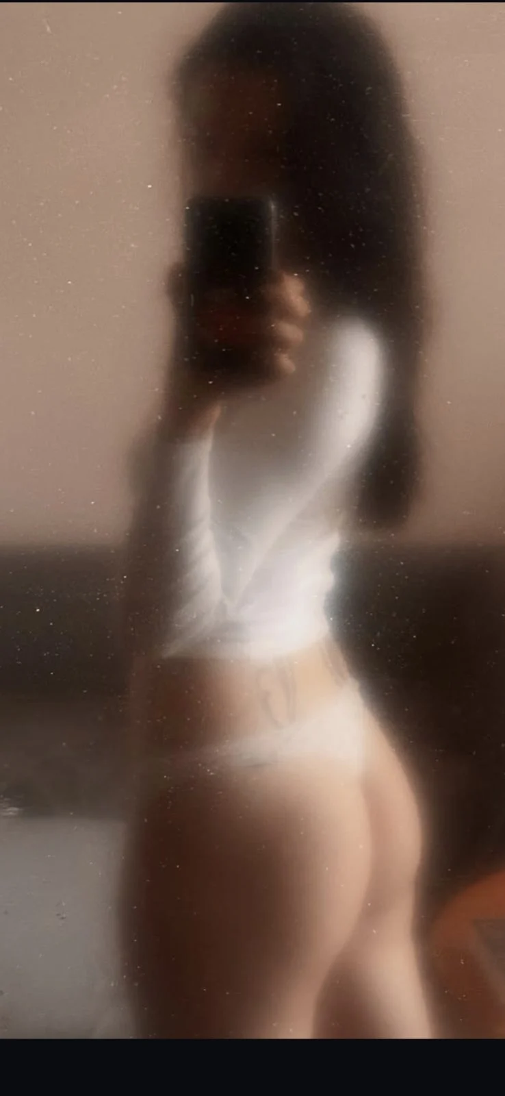 Sting blanc tache blanche