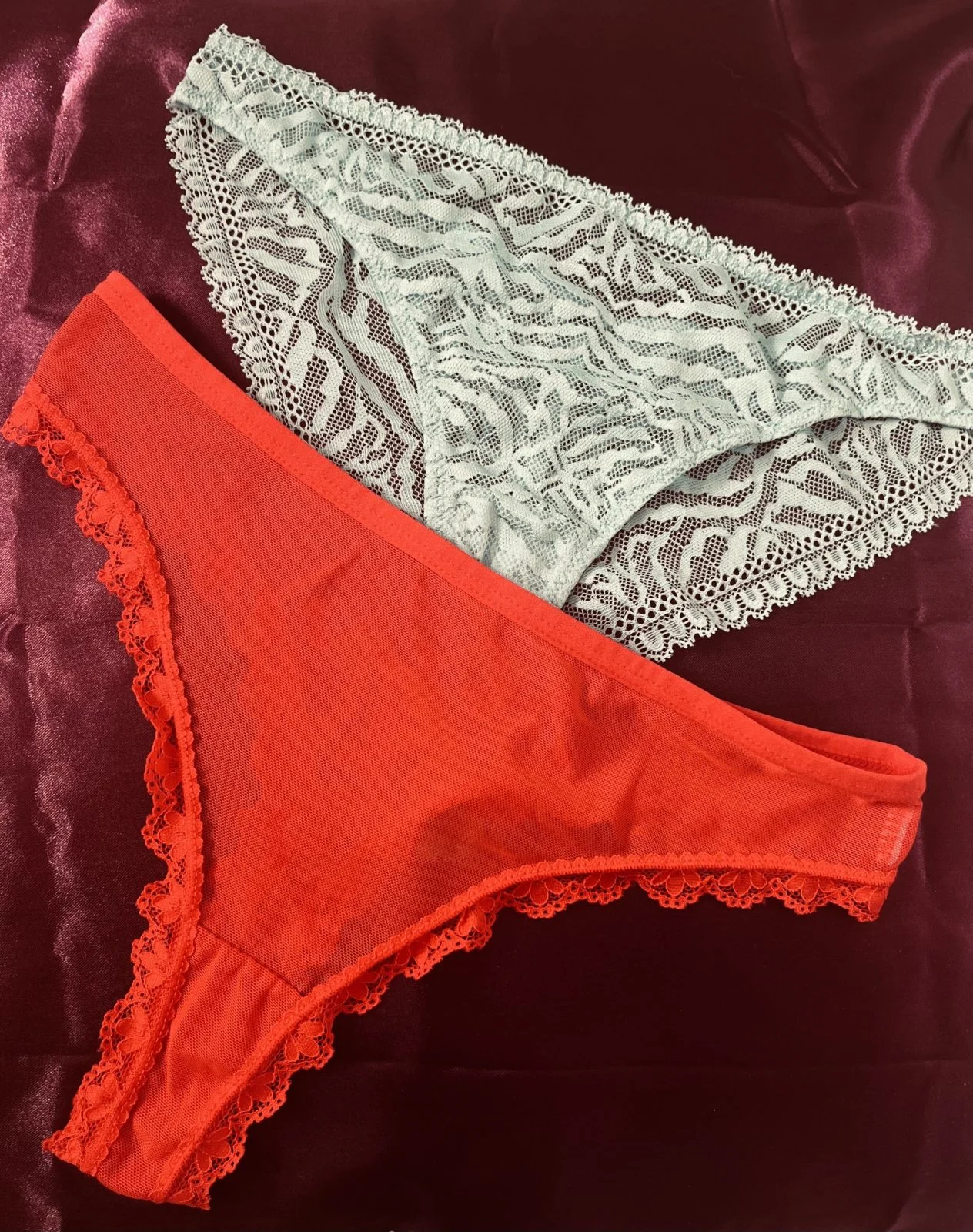 String ou culotte en dentelle, portés 1 journée entière