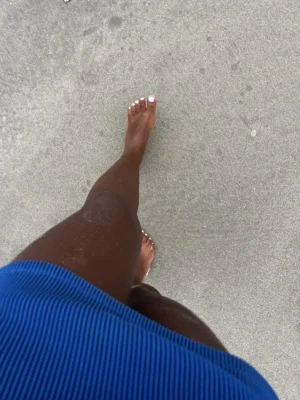 3 photos de mes pieds ☺️