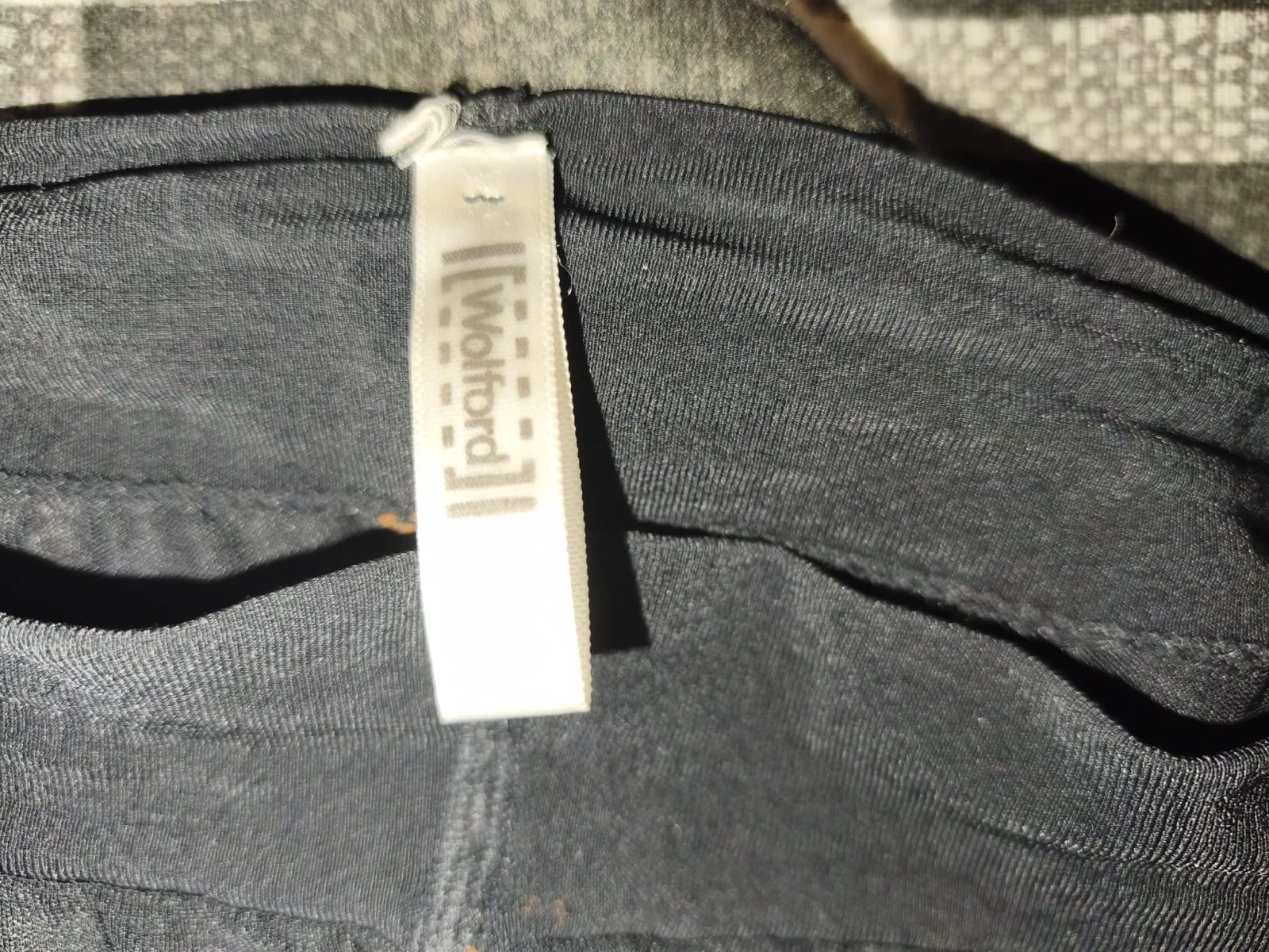 collant de la marque Wolford porté 1 jour minimum (filé)