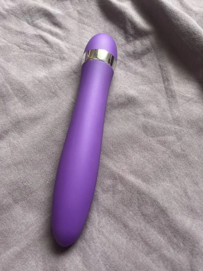 💗 Droit au but : Vibro long et fin 💦